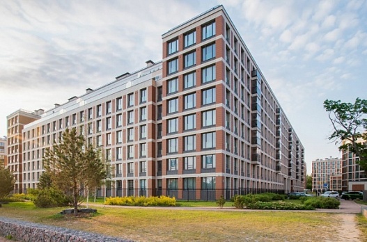 Photo: ЖК Петровский Квартал на воде